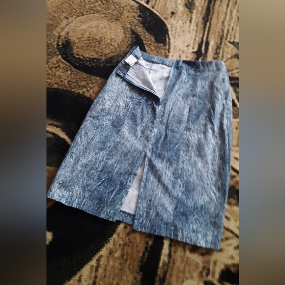 Beautiful Skirt /Top - Picture 5 of 10